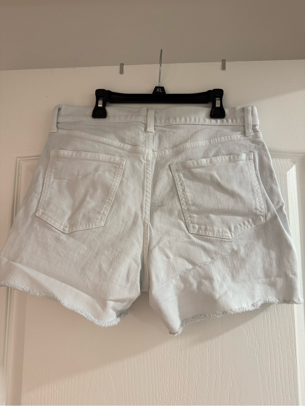 GAP Denim High Rise Shorts - Picture 2 of 4